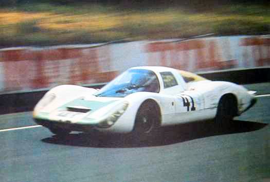 TOP Porsche 907 gots a 5th prace at LeMans in 1967