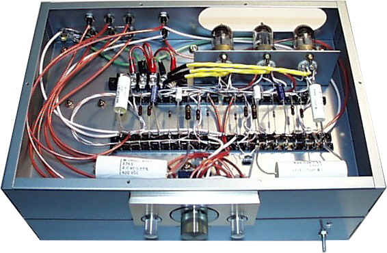 C101TOP.jpg (79160 バイト)