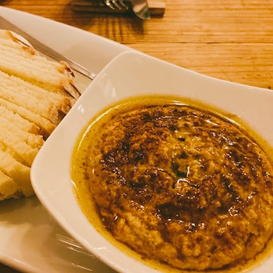 hummus